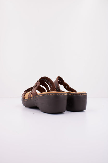 CLARKS MERLIAH CORAL en color TAN  (3)