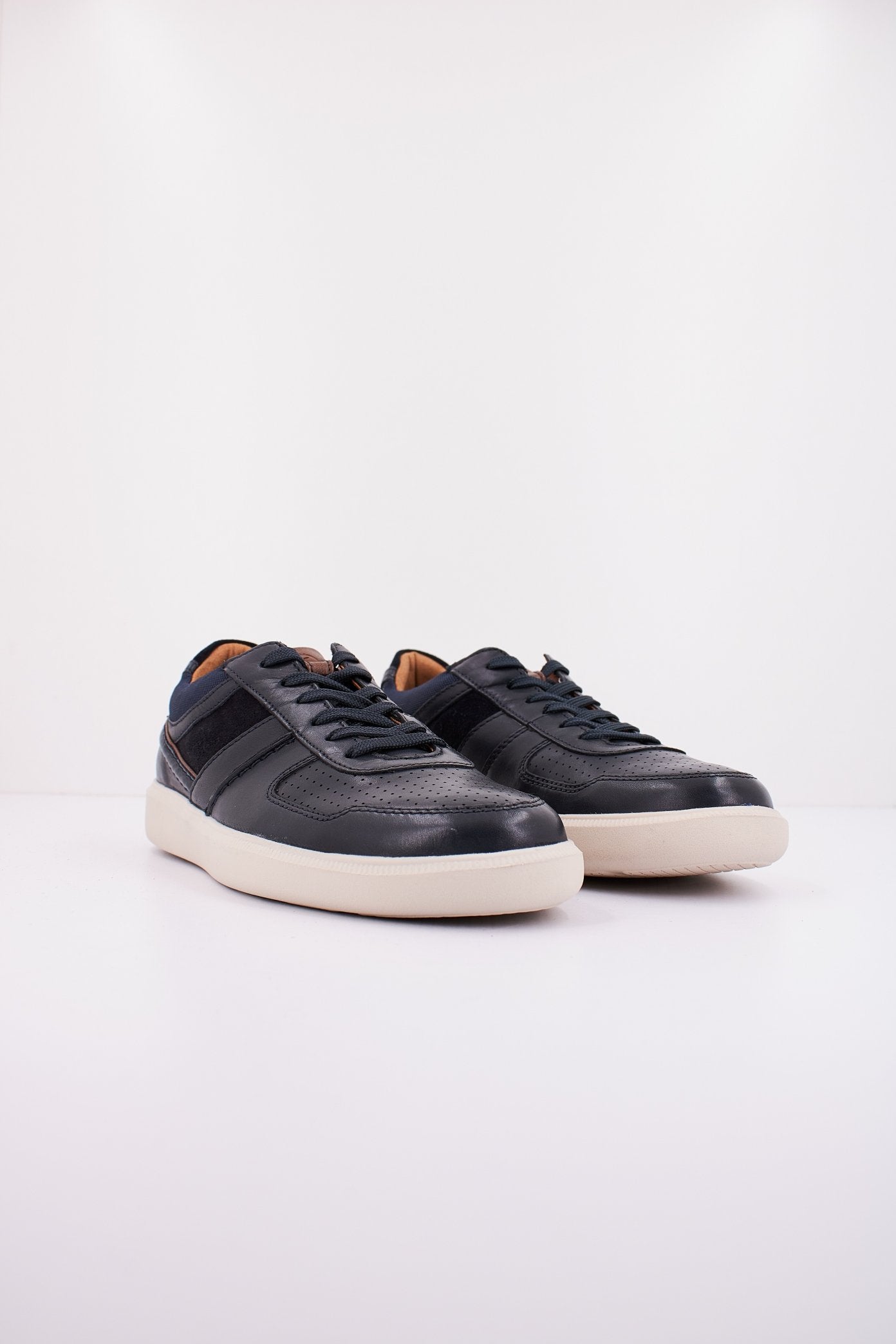 CLARKS CAMBRO RACE en color NAVY  (2)