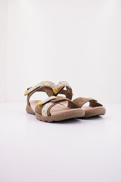 CLARKS AMANDA SPRINT en color OLIVE  (2)