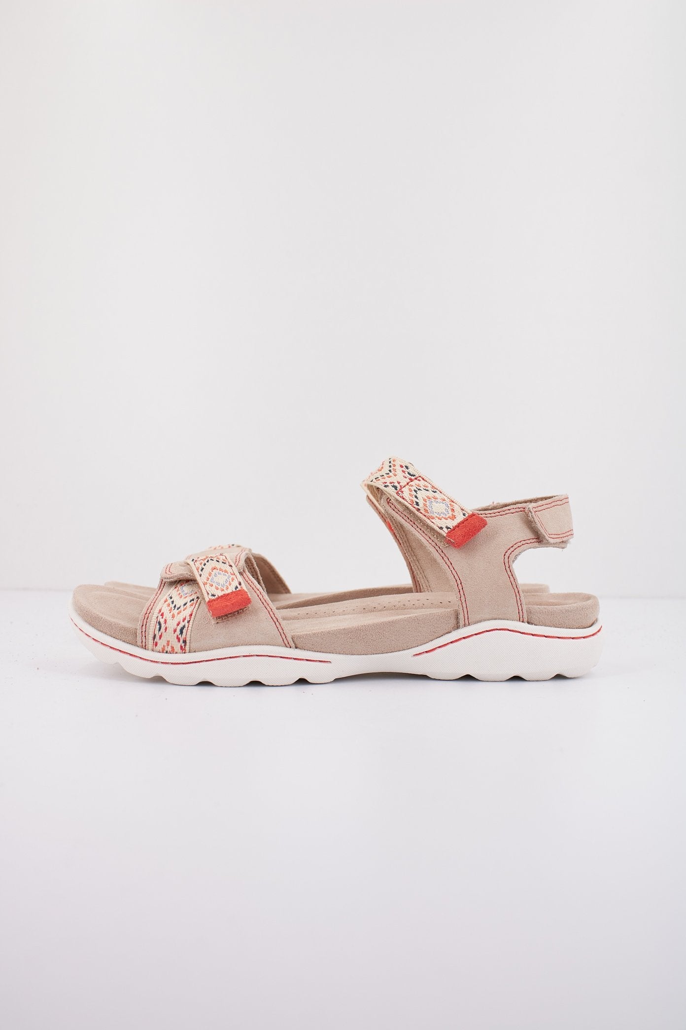 CLARKS AMANDA SPRINT en color SAND  (1)