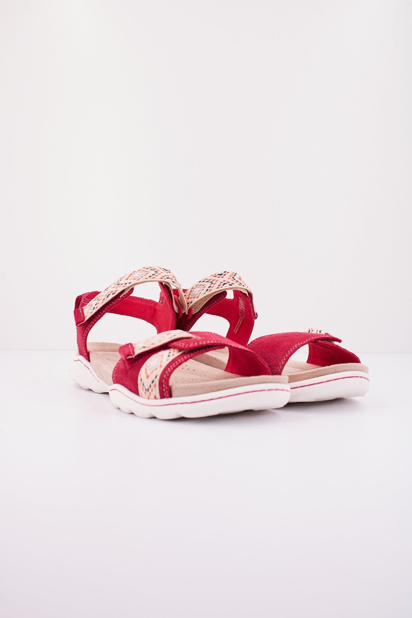 CLARKS AMANDA SPRINT en color FUCHSIA  (2)