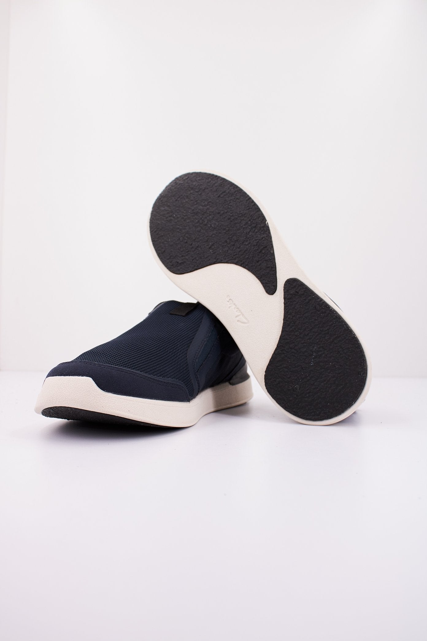 CLARKS LT EASE en color NAVY  (4)