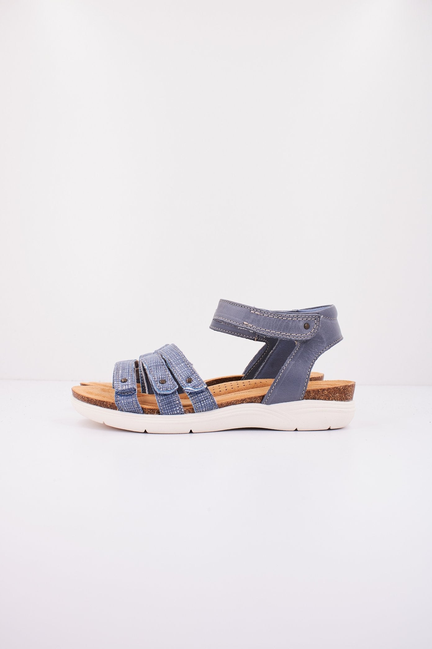 CLARKS  APRIL DOVE en color BLUE  (1)