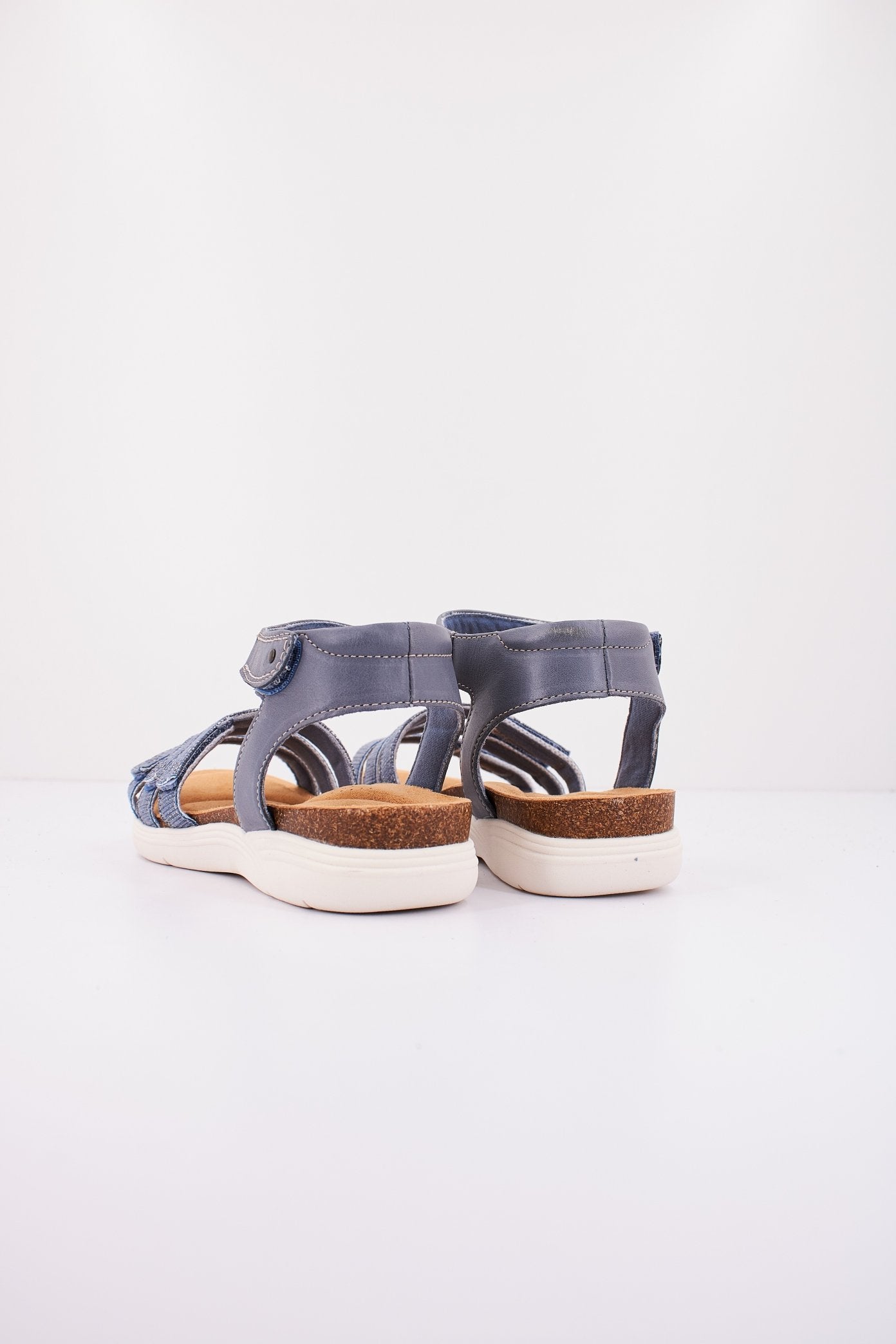 CLARKS APRIL DOVE en color BLUE  (3)