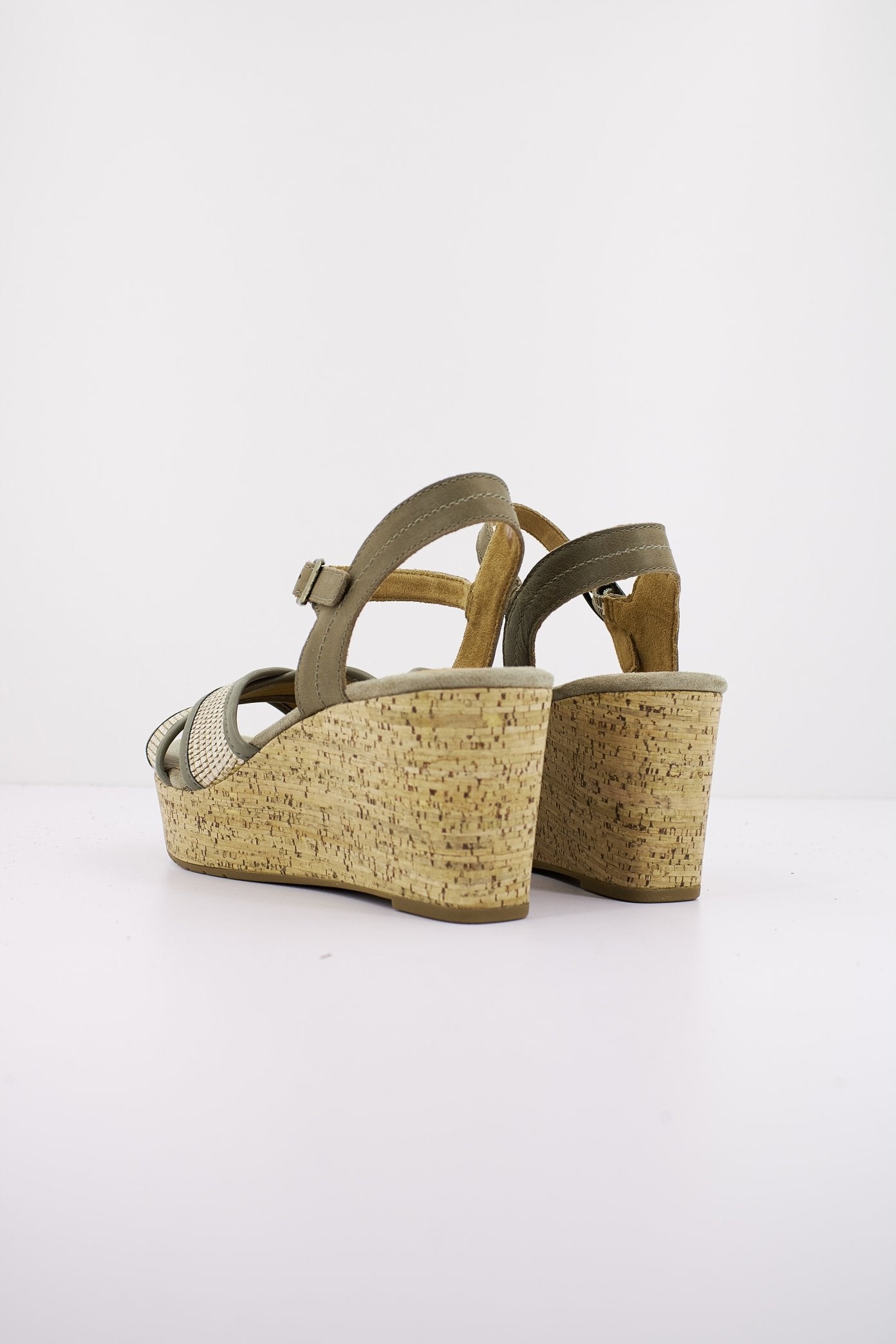 CLARKS C en color OLIVE  (3)