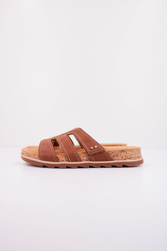 CLARKS YACHT CORAL en color TAN  (1)