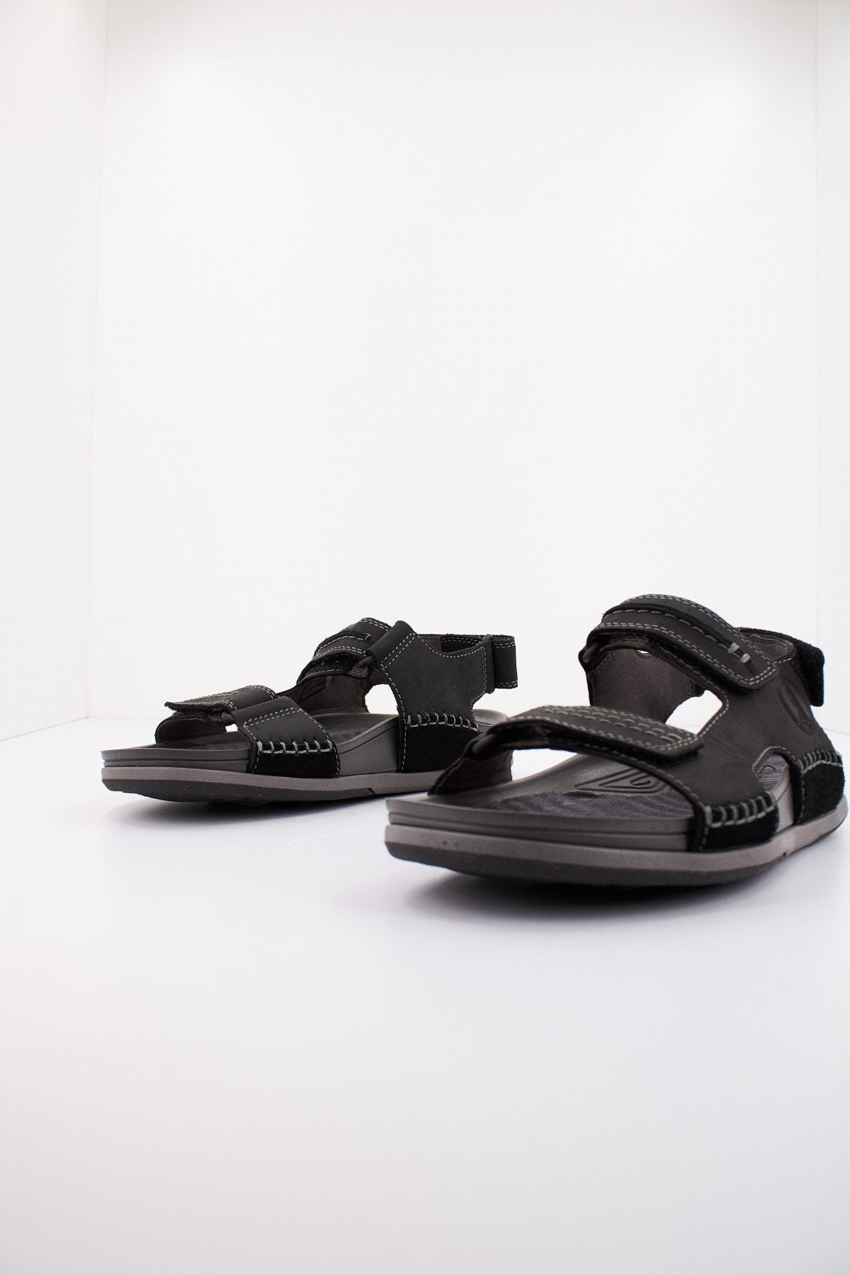 CLARKS NATURE  TRAIL en color BLACK  (2)