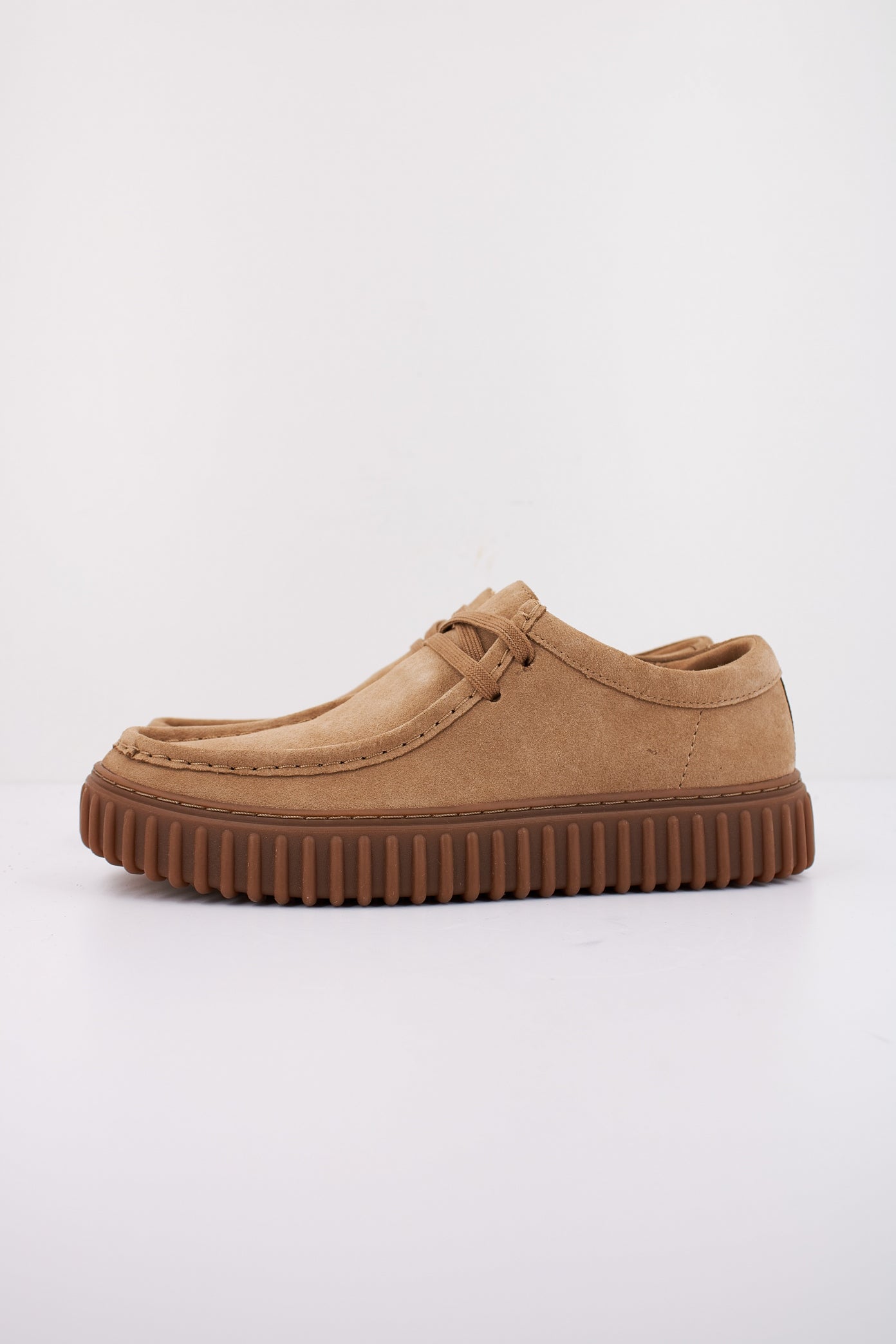 CLARKS TORHILL LO en color DRKSND  (1)