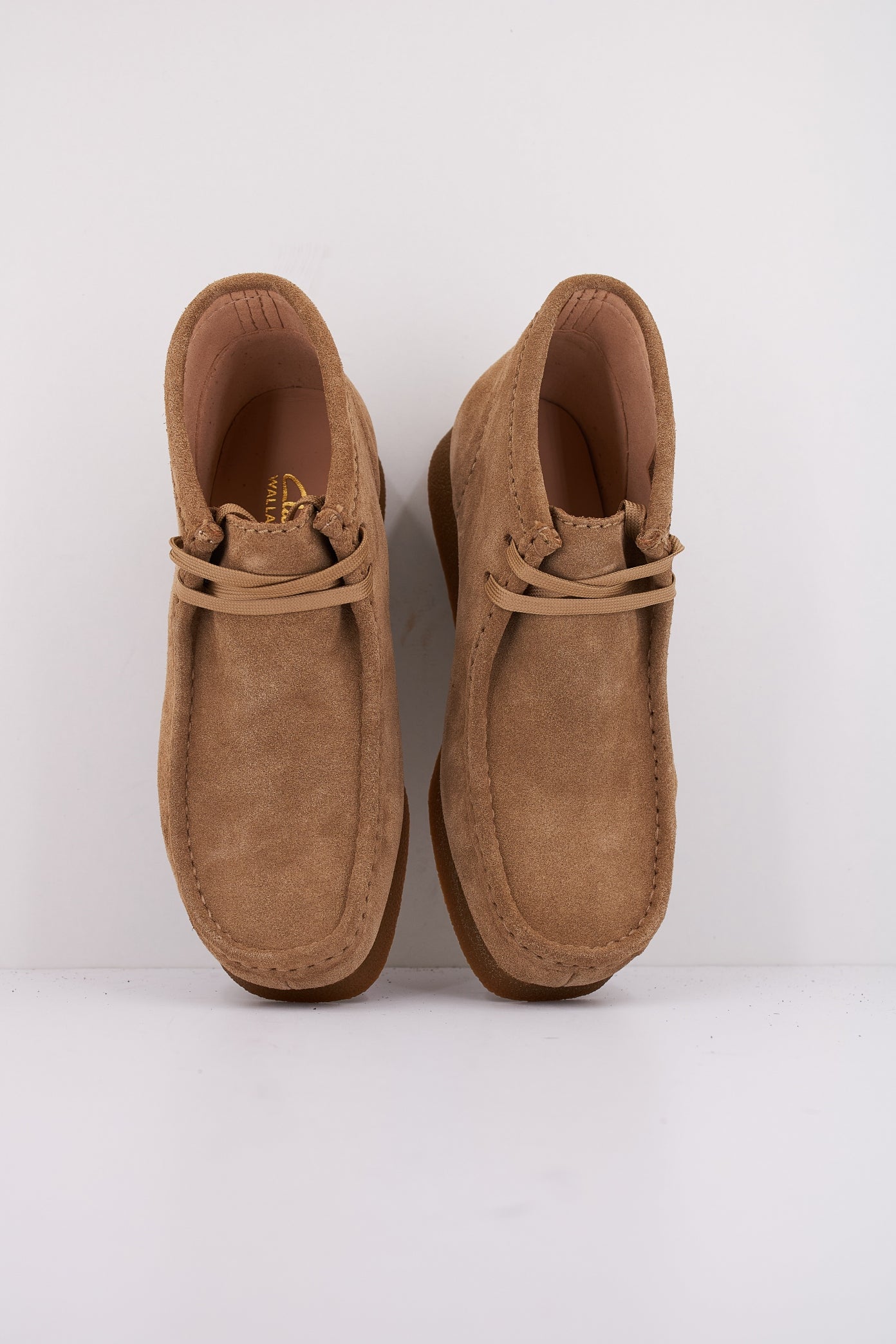 CLARKS WALLABEEEVOBT en color DRKSND  (3)