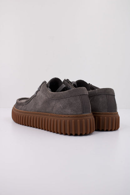 CLARKS TORHILL LO en color GREY  (4)