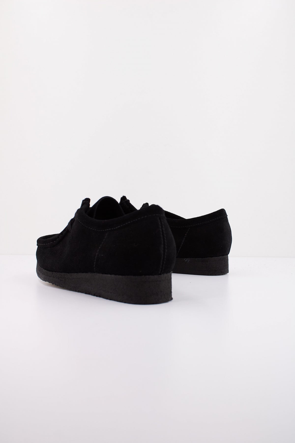 CLARKS WALLABEE en color BLACK  (4)