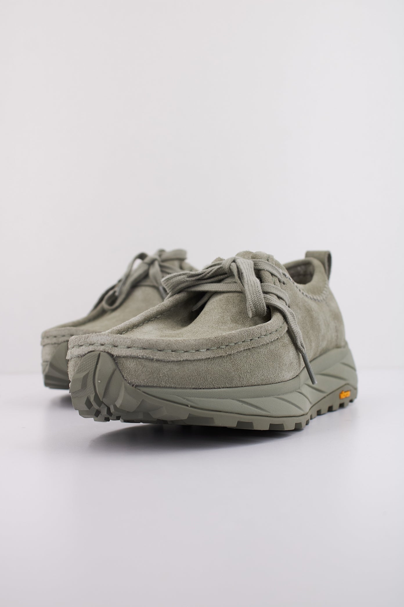 CLARKS  WALLA EDEN LO en color SAGE  (2)