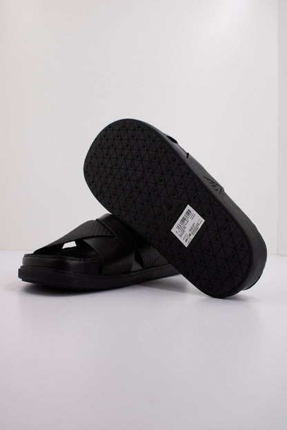 CLARKS TORFORD CROSS en color BLACK  (5)