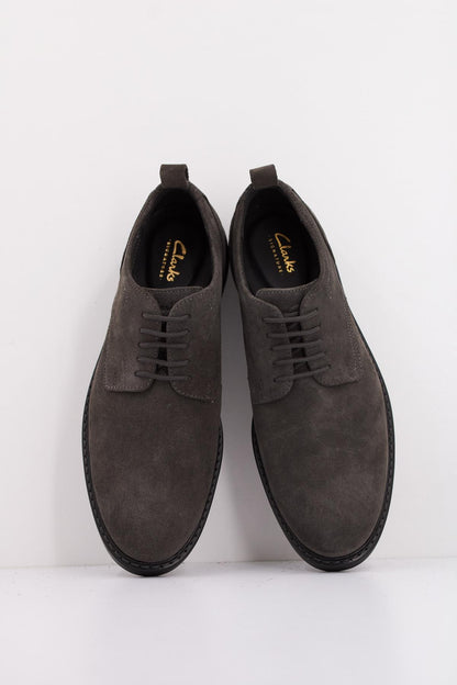 CLARKS  ALDWIN LACE SDE en color DRKGREY  (3)