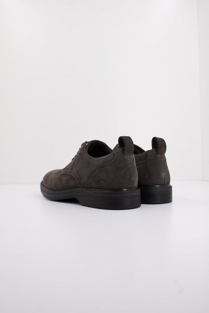 CLARKS  ALDWIN LACE SDE en color DRKGREY  (4)