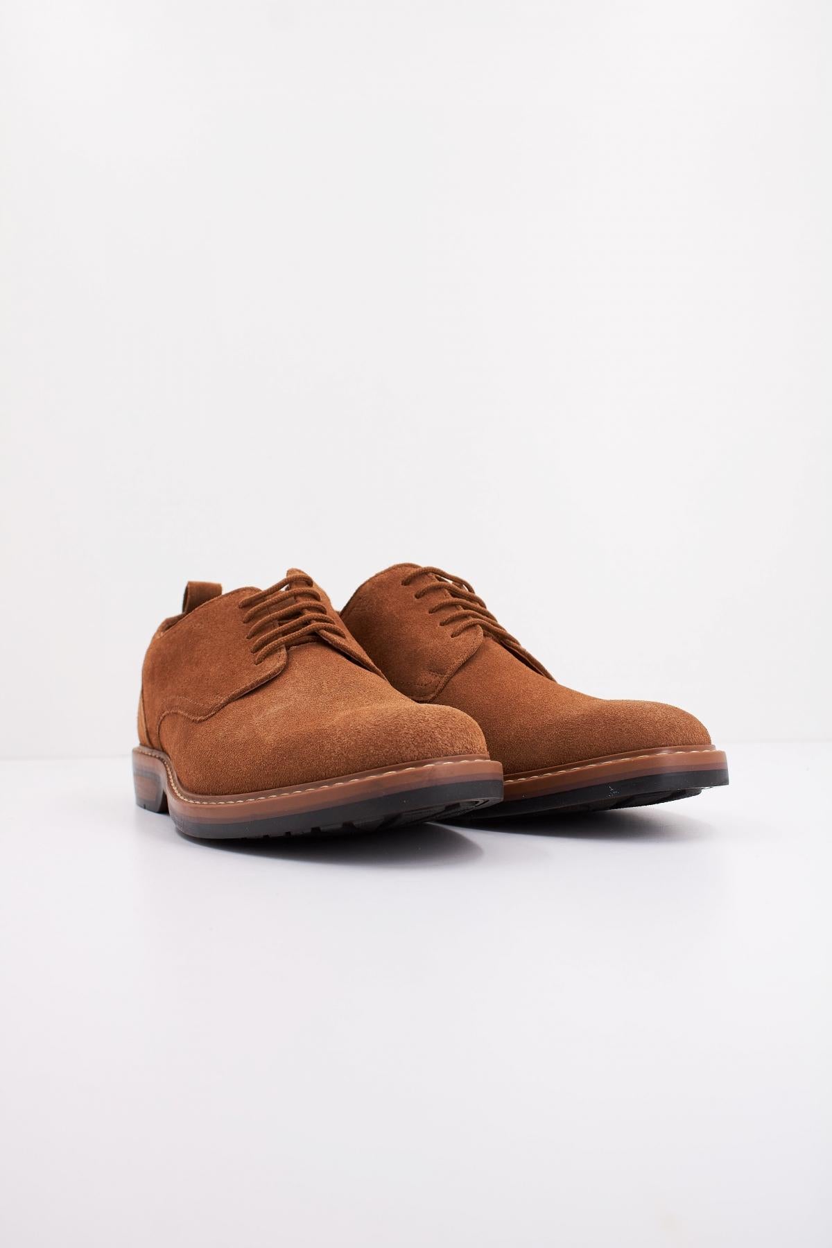 CLARKS  ALDWIN LACE SUEDE en color COLA  (2)