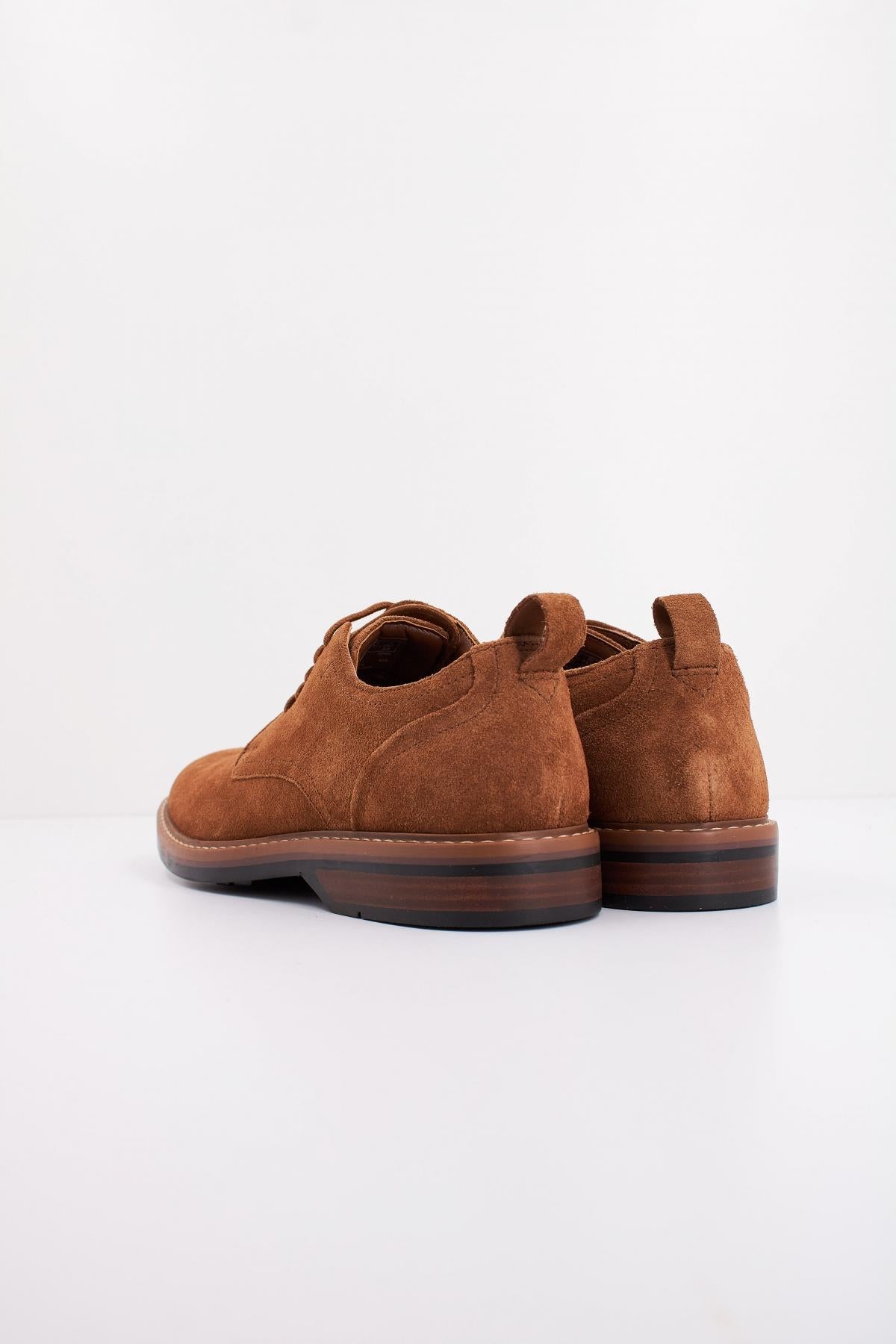 CLARKS  ALDWIN LACE SUEDE en color COLA  (4)