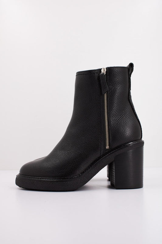 CLARKS CASSIANO ZIP en color BLACK  (1)