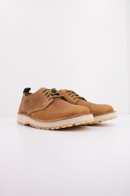 CLARKS SOLSBURY LACE en color DRKSAND  (2)