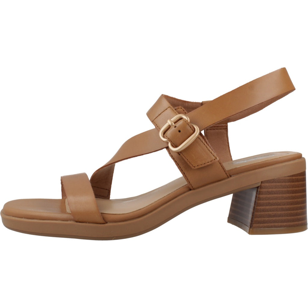 CLARKS C en color TAN  (2)