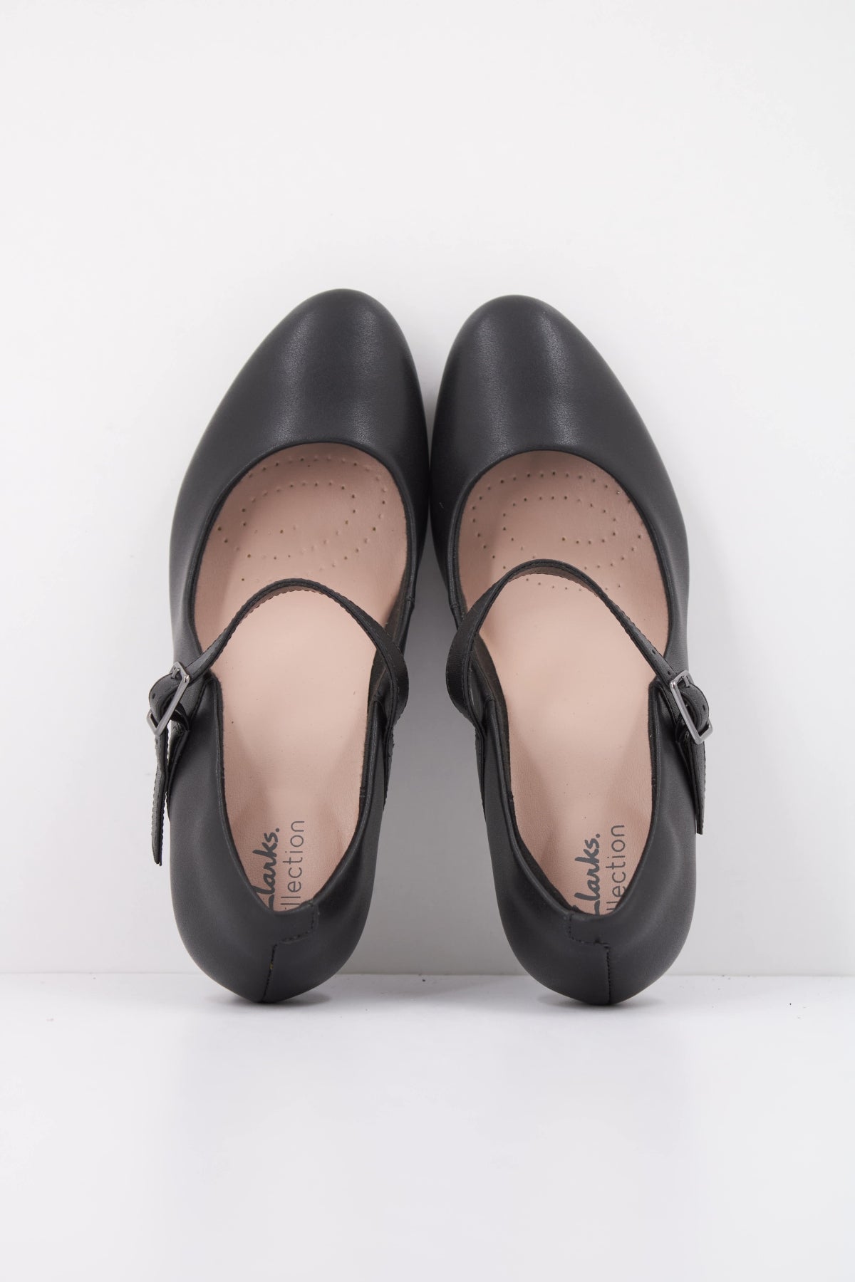 CLARKS C AMBYR SHIN en color BLACK  (3)