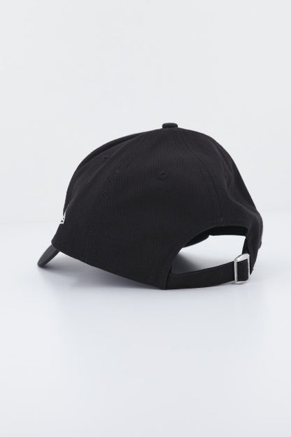 NEW ERA  LEAGUE ESSENTIAL F en color BLACKWHT  (3)