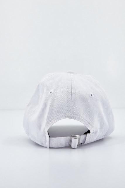 NEW ERA ESSENTIAL  NEYYAN en color WHITE  (3)