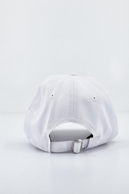 NEW ERA ESSENTIAL  NEYYAN en color WHITE  (3)