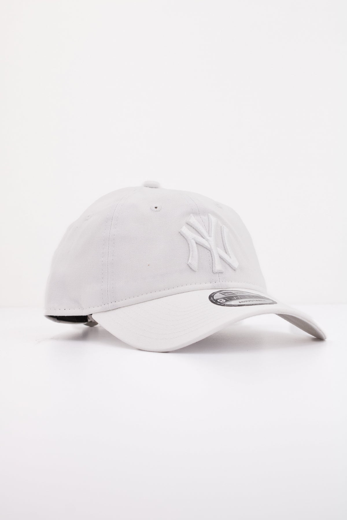 NEW ERA NOS LEAGUE ESS en color WHITE  (2)