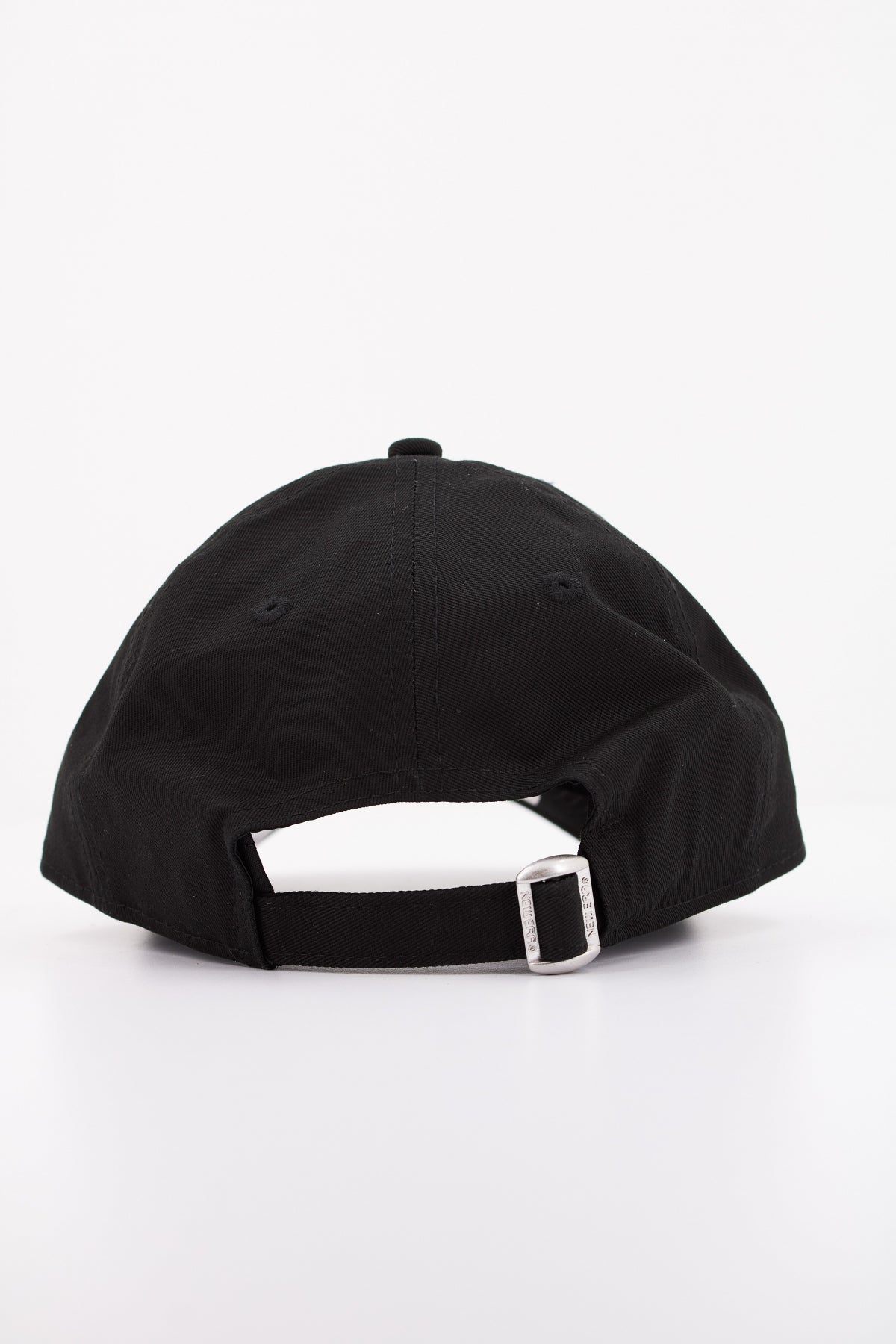 NEW ERA  NOS LEAGUE ESS en color BLACK  (3)