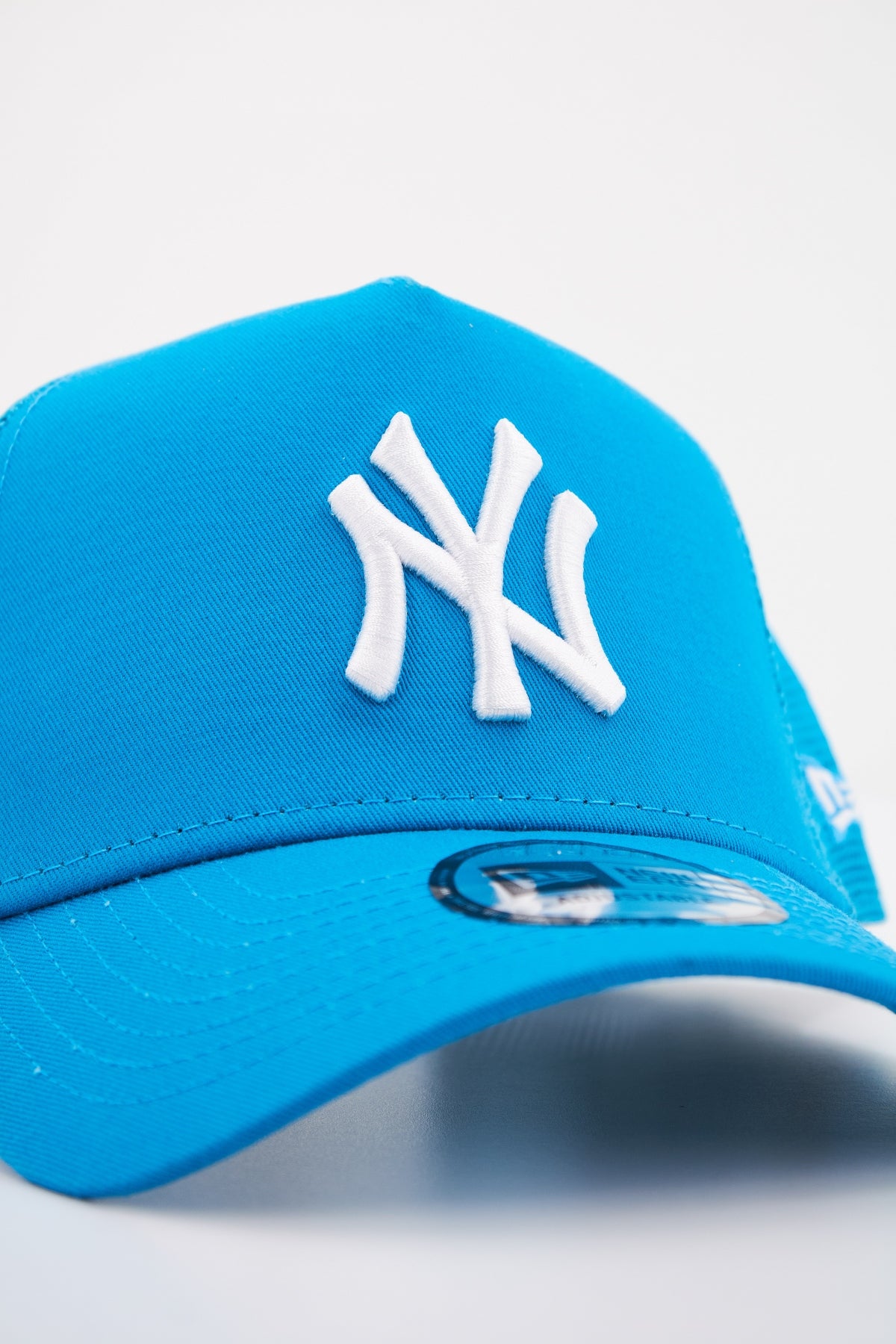 NEW ERA NEW YORK YANKEES en color BRIGHTBLUE  (4)