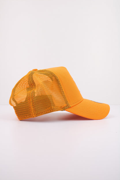 NEW ERA LEAGUE ESS  TRUCKER  en color ORANGE  (2)