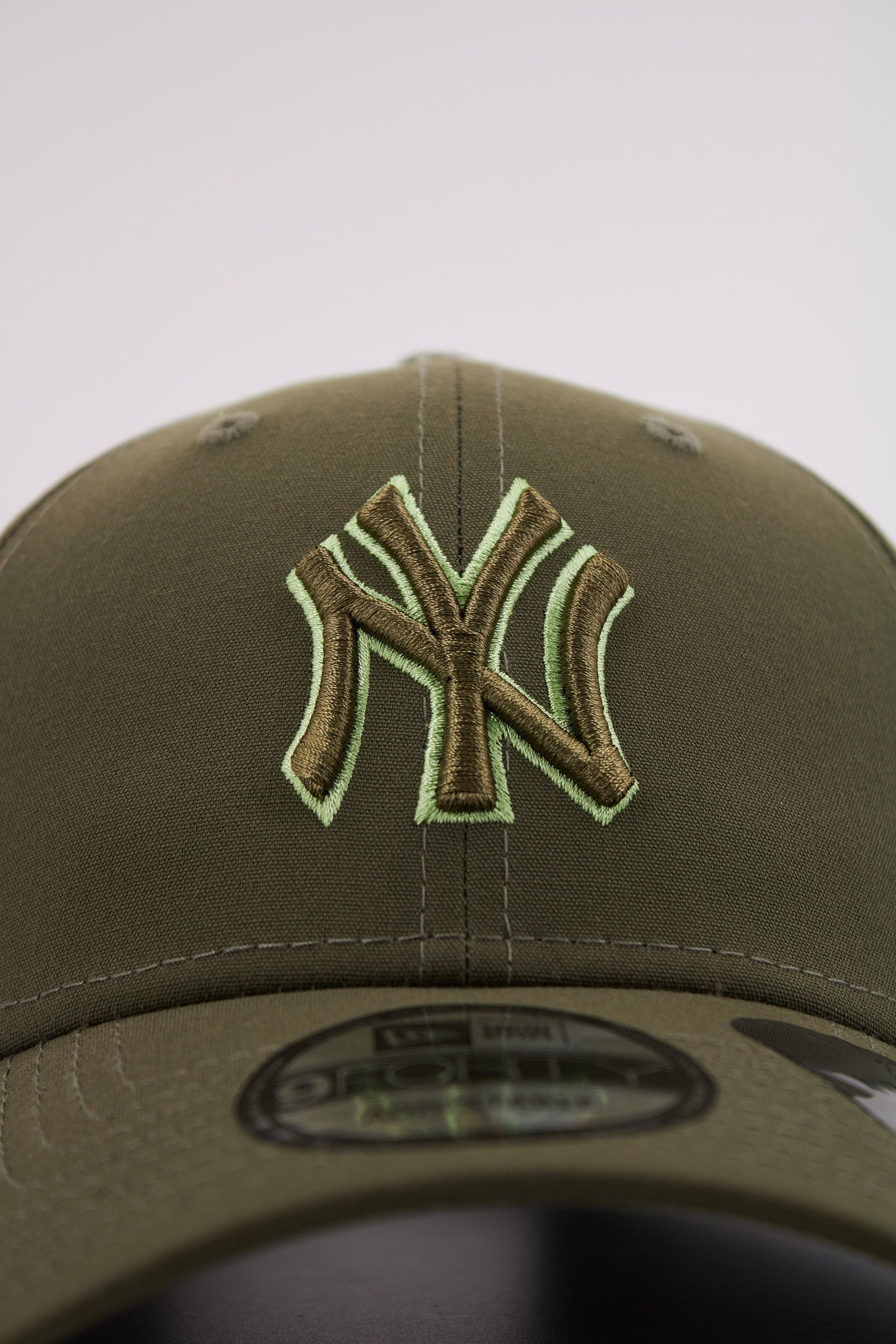 NEW ERA REPREVE OUTLINE FO  en color GREENMED  (4)