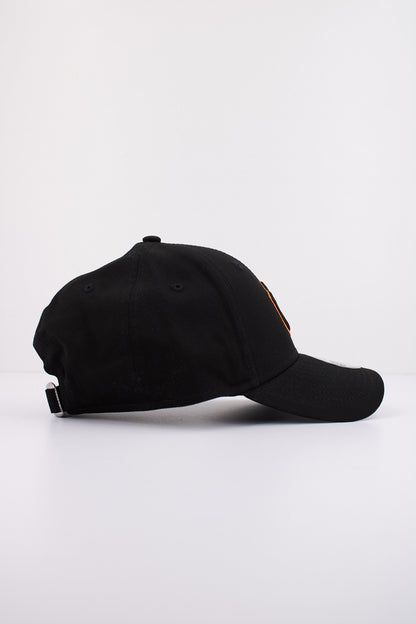 NEW ERA TEAM OUTLINE FORTY  en color BLACK  (2)