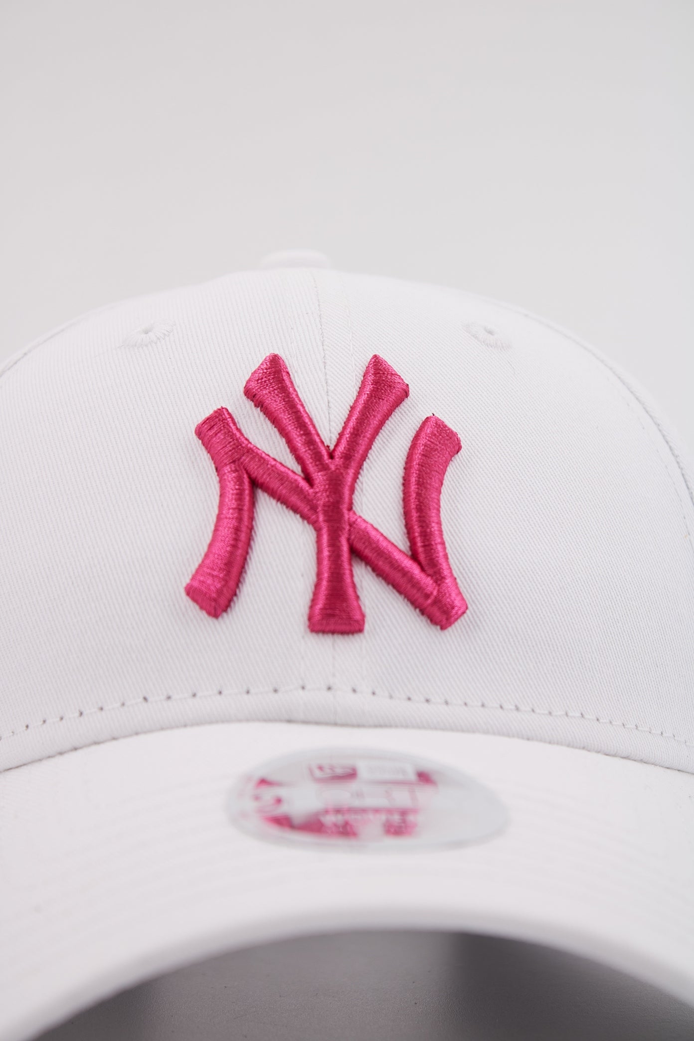 NEW ERA LEAGUE ESS FO OSFM en color WHITE  (4)