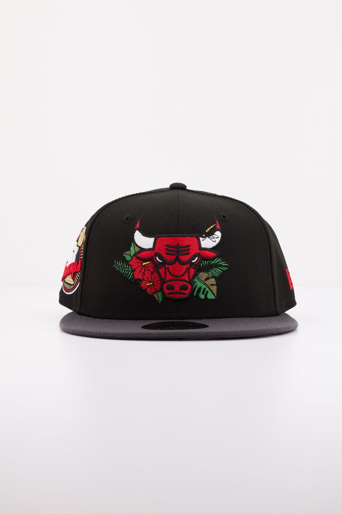 NEW ERA NBA FLORAL FIFTY CH en color BLACK  (1)