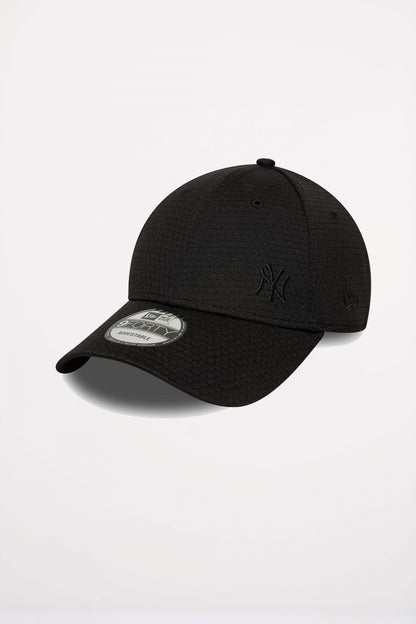 NEW ERA FLAWLESS MESH FORTY en color BLKBLK  (1)