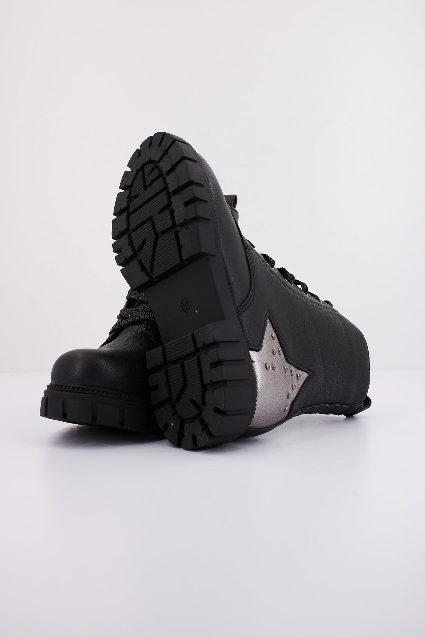 CONGUITOS BOOTS STAR LACES en color BLACK  (5)