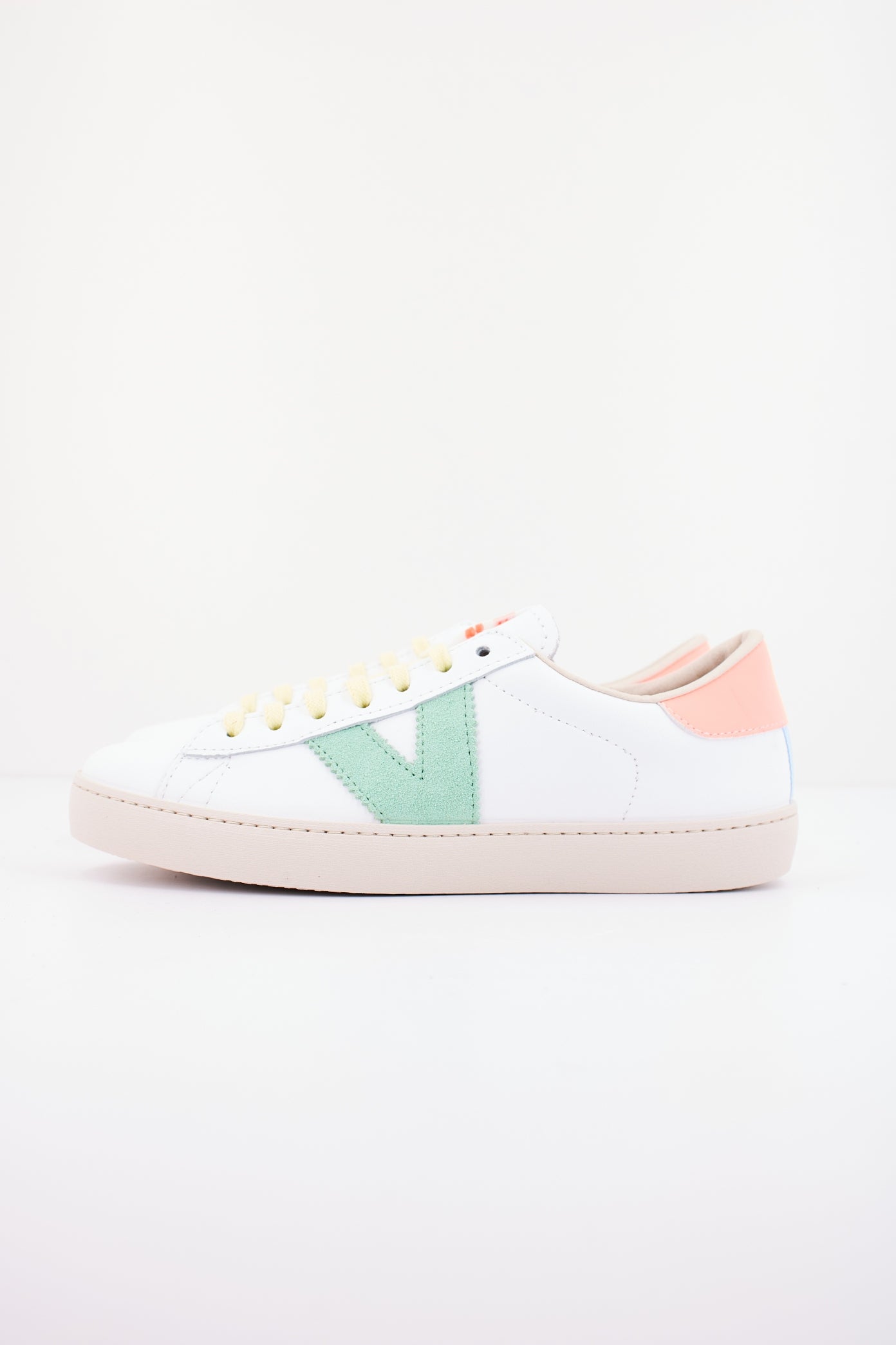 VICTORIA V en color POMELO  (1)