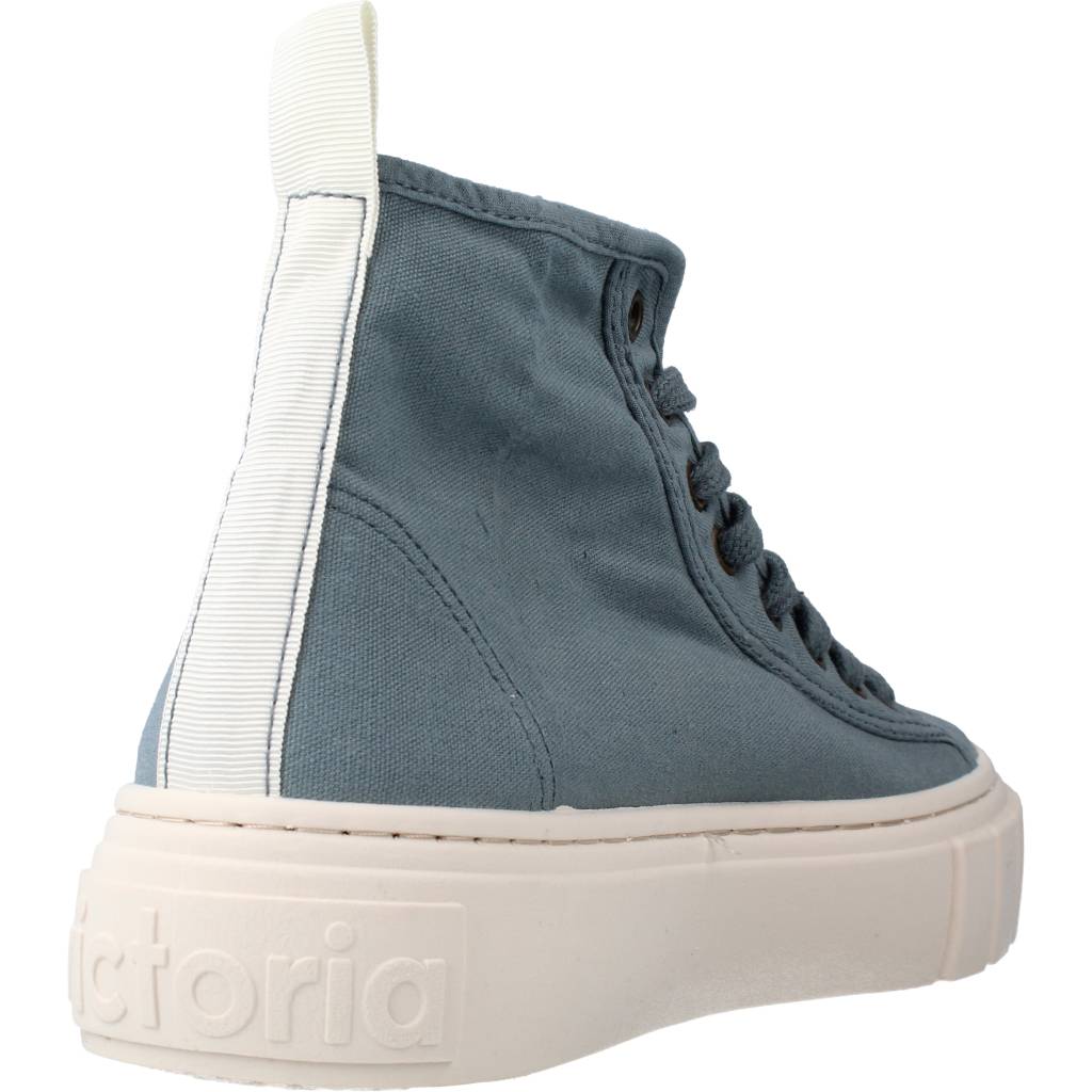 VICTORIA V en color ATLANTICO  (3)