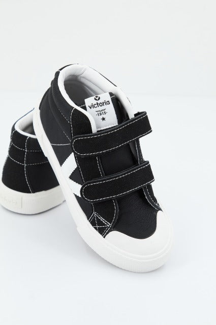 VICTORIA V  en color NEGRO  (3)