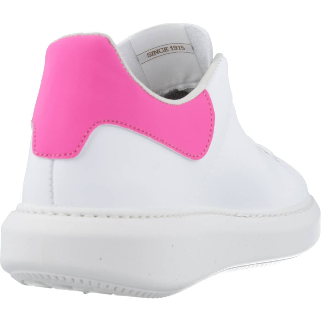 VICTORIA MILAN en color FUCSIA  (3)