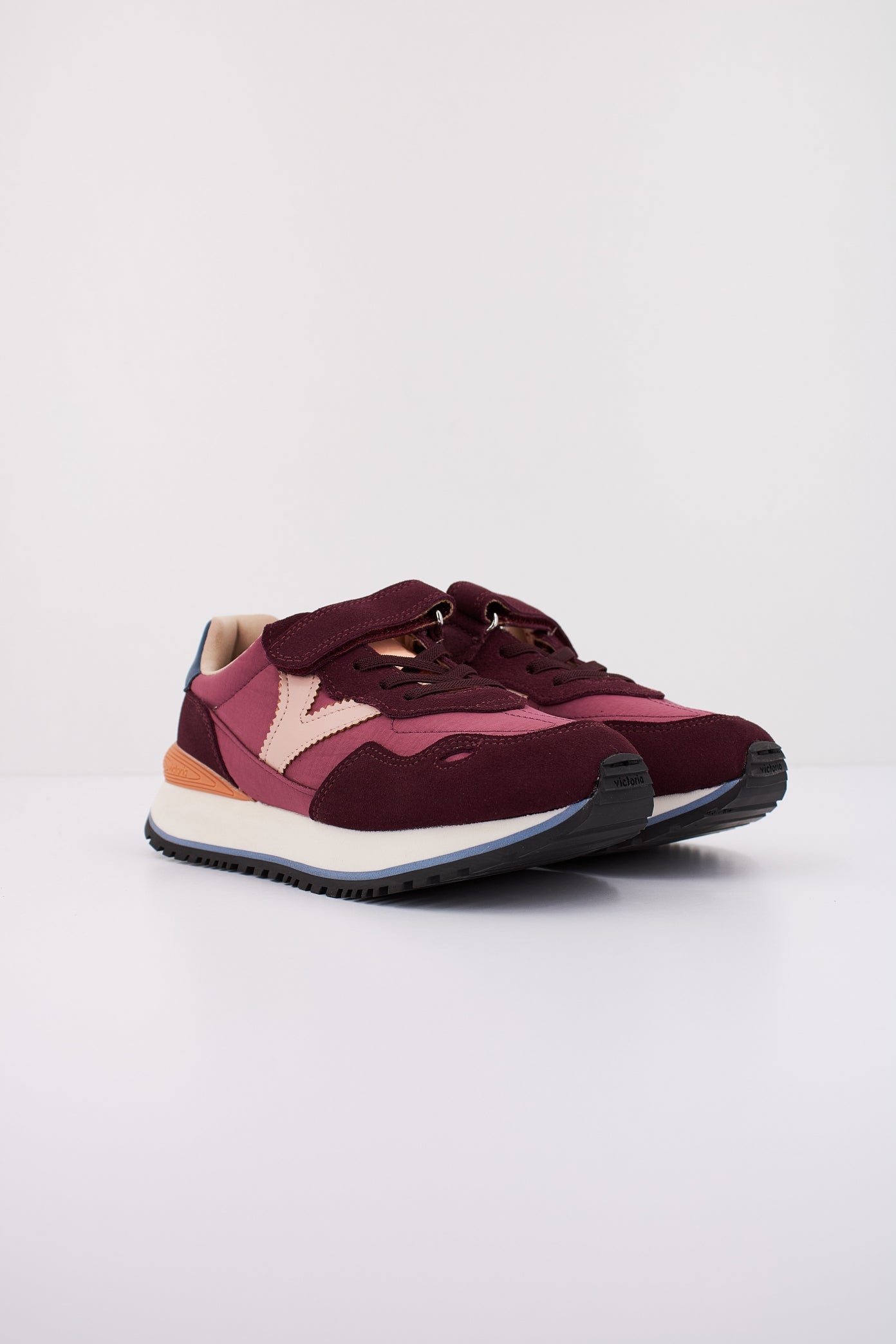 VICTORIA V  en color BURDEOS  (2)