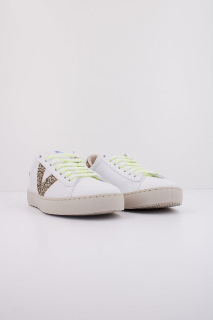 VICTORIA V en color PLATNO  (2)