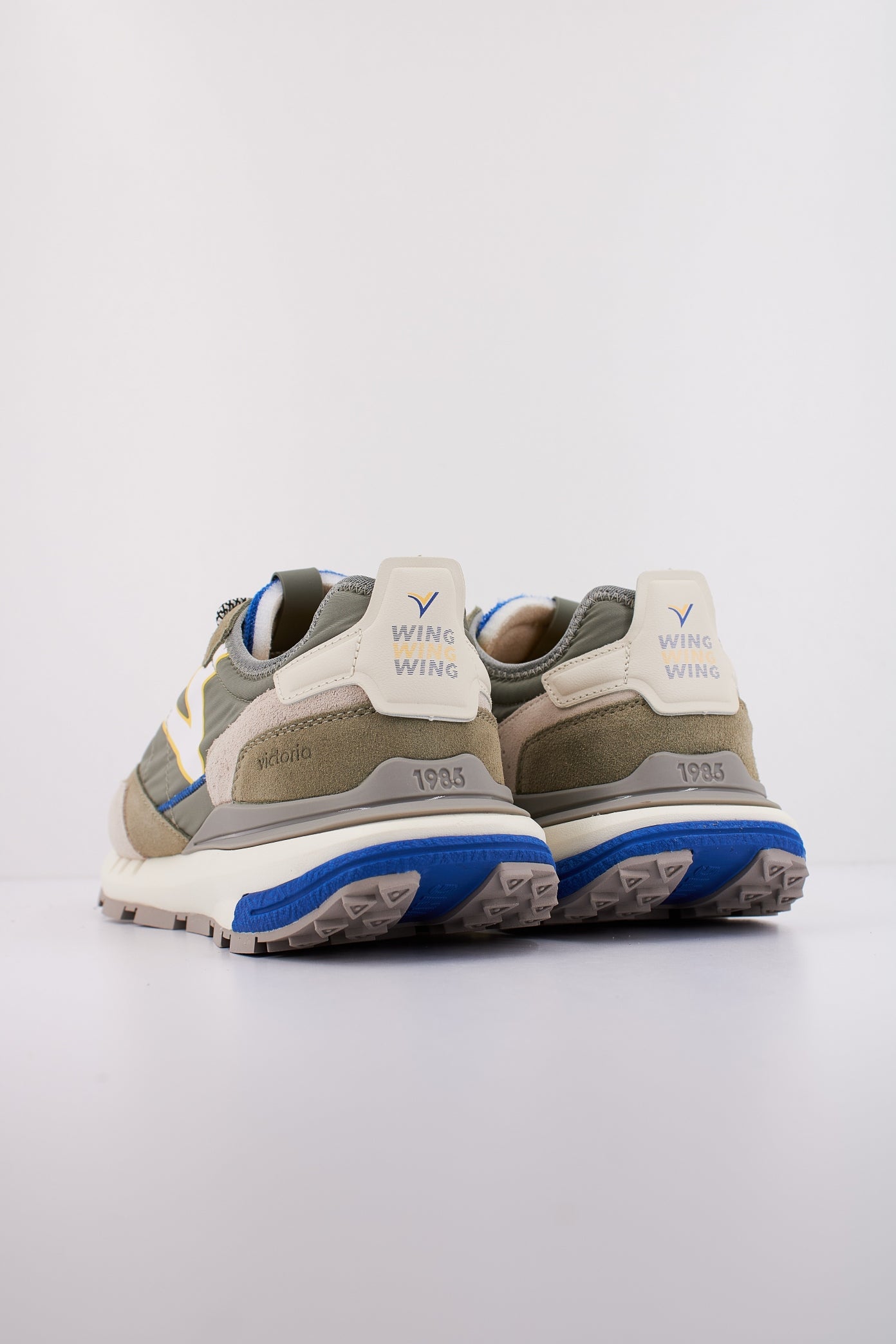 VICTORIA WING EVO SPORT en color KAKI  (4)
