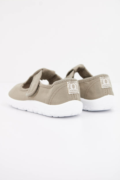 VICTORIA BOSCO BAREFOOT SANDA en color ALOE  (4)