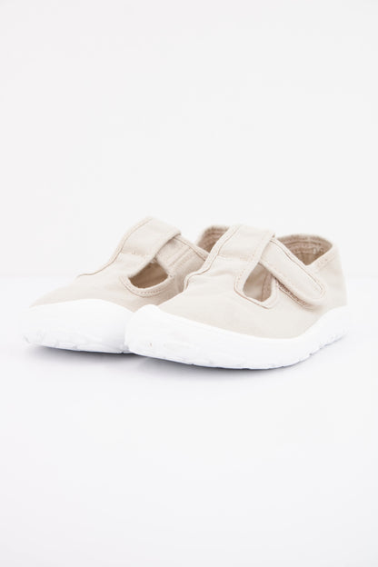 VICTORIA BOSCO BAREFOOT SANDA en color HIELO  (2)