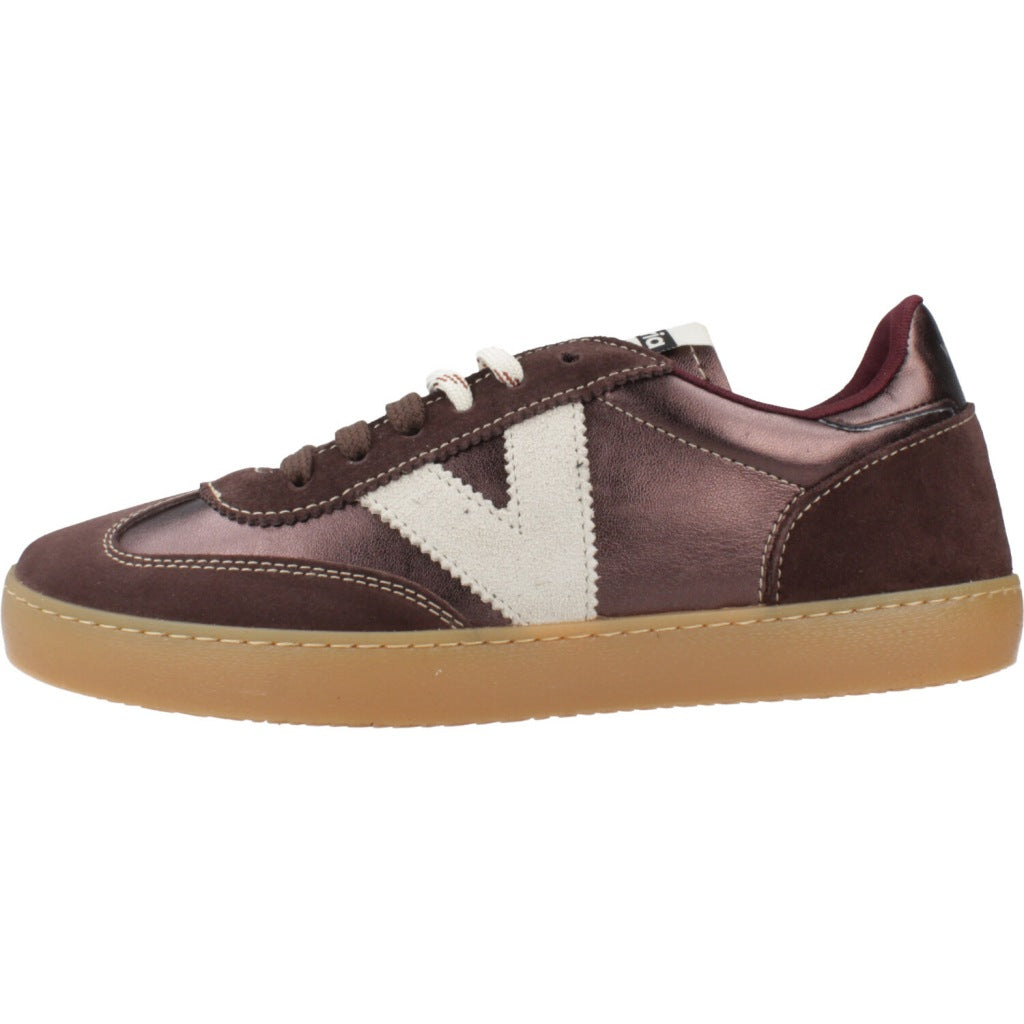 VICTORIA BERLIN METAL en color MOCA  (2)