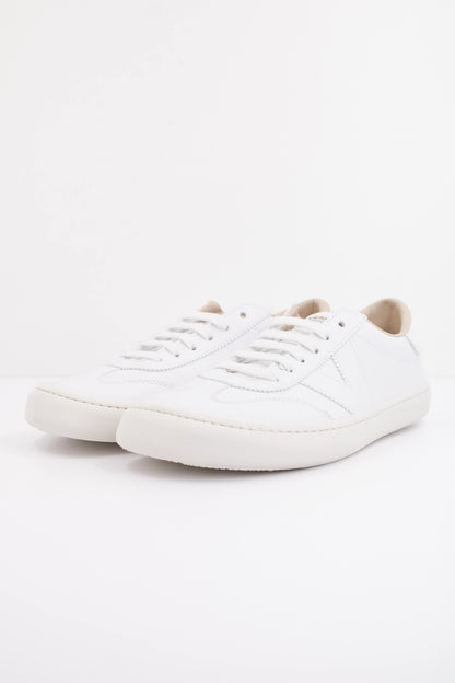 VICTORIA OLMO BAREFOOT EFECTO en color BLANCO  (2)