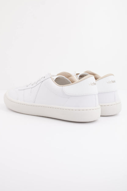 VICTORIA OLMO BAREFOOT EFECTO en color BLANCO  (4)